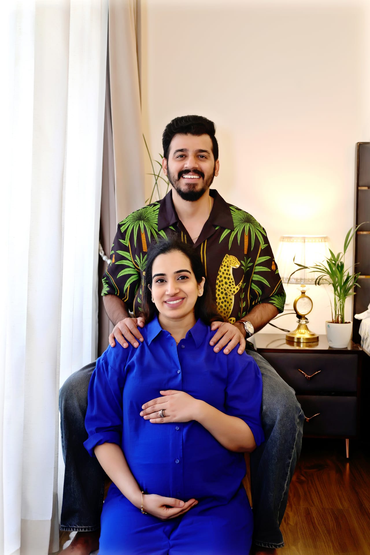 maternity photography by Jitin Studio